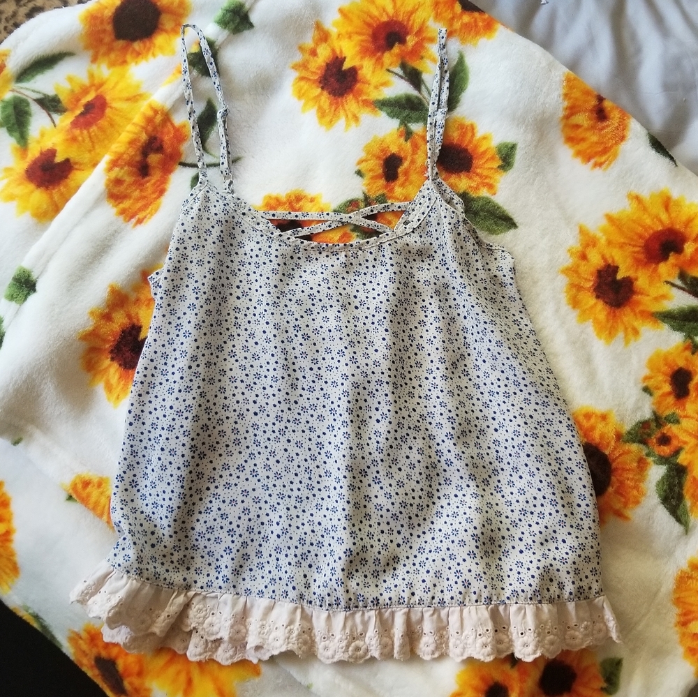 (4/$20)Fifty street floral tank top